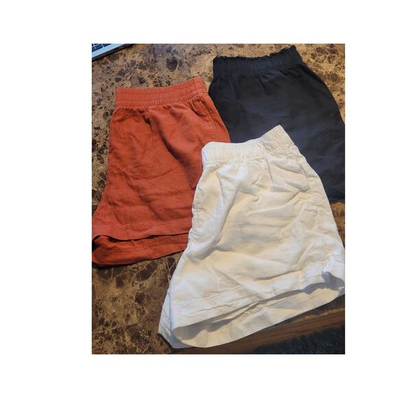 Short Bundle (Old Navy, H&M, & Abercrombie) Large - Picture 1 of 13